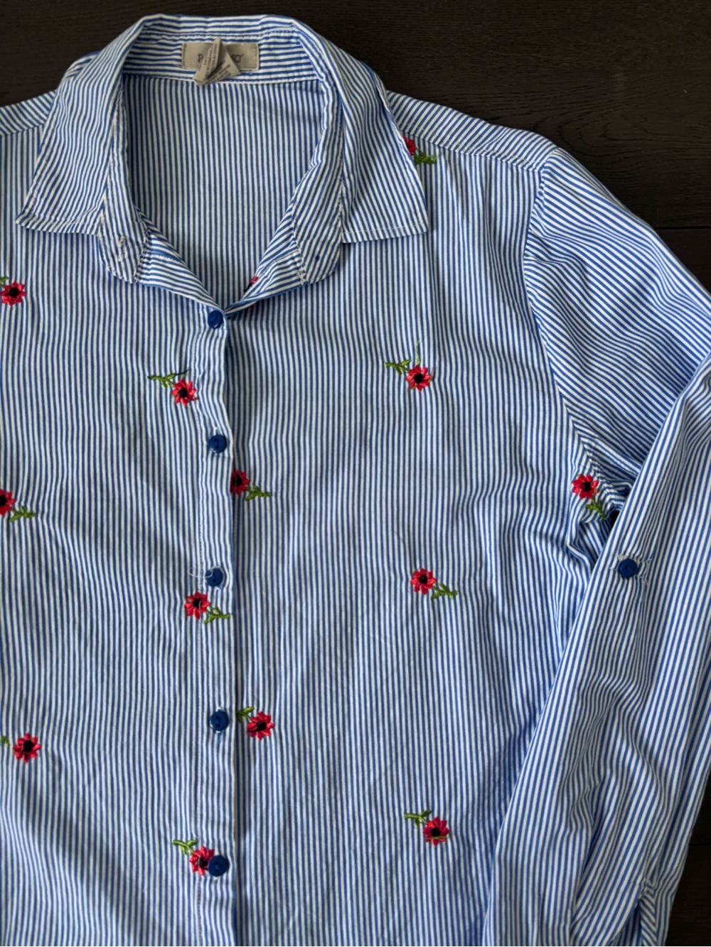 Floral Button Up - Picture 2 of 3